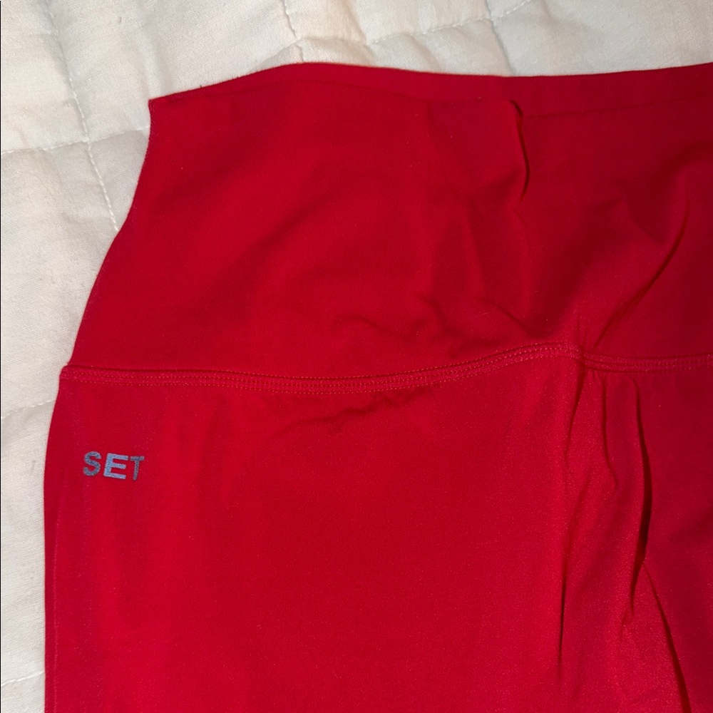 Set Active Red Set - Picture 2 of 5